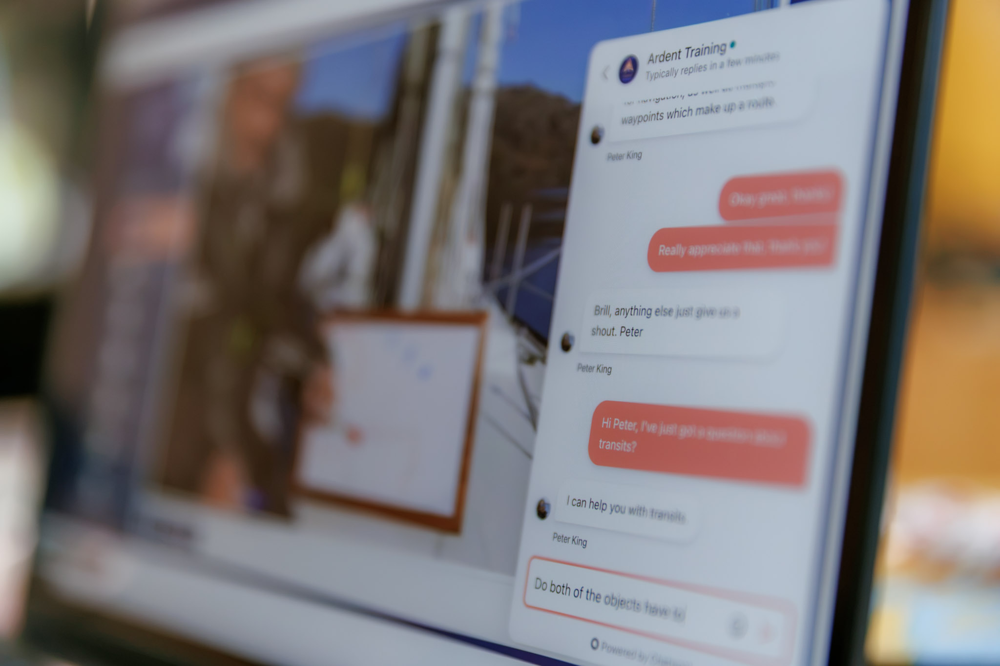 Live Chat that's Actually Live
